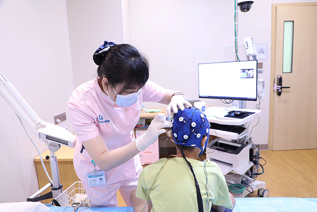 2025-9-8-01 2025-9-8-01